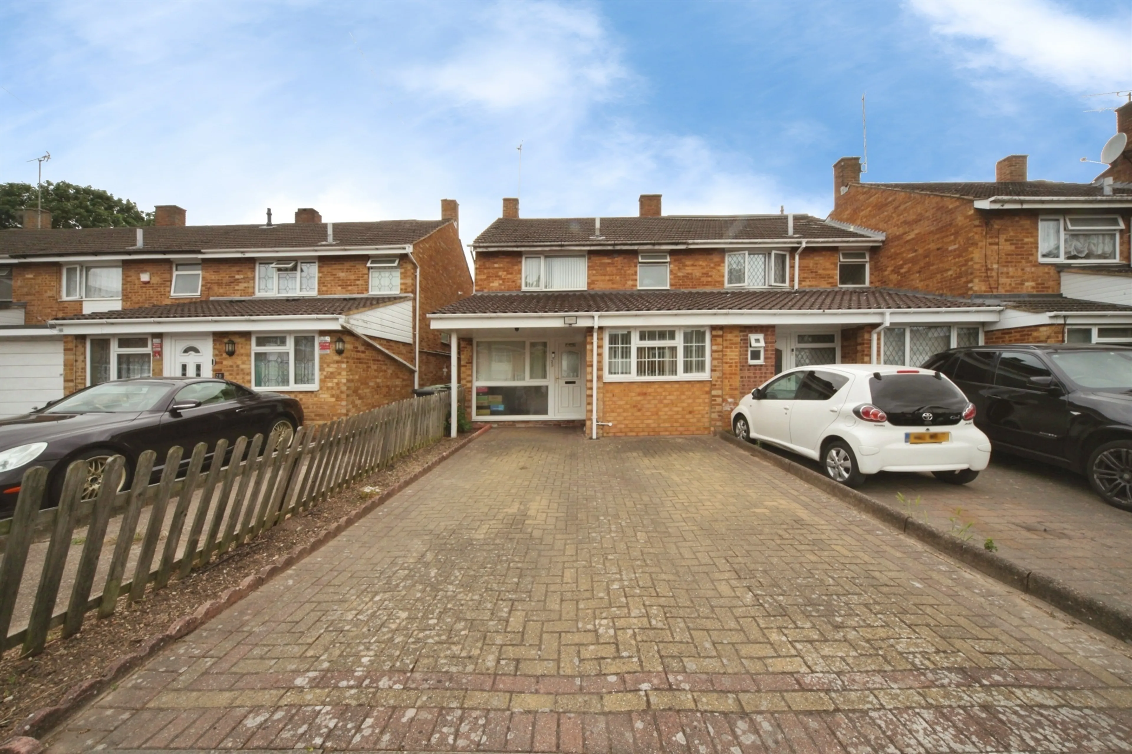 Property photo 0