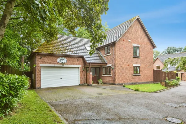 Warwick Avenue, DERBY, Derbyshire, DE23