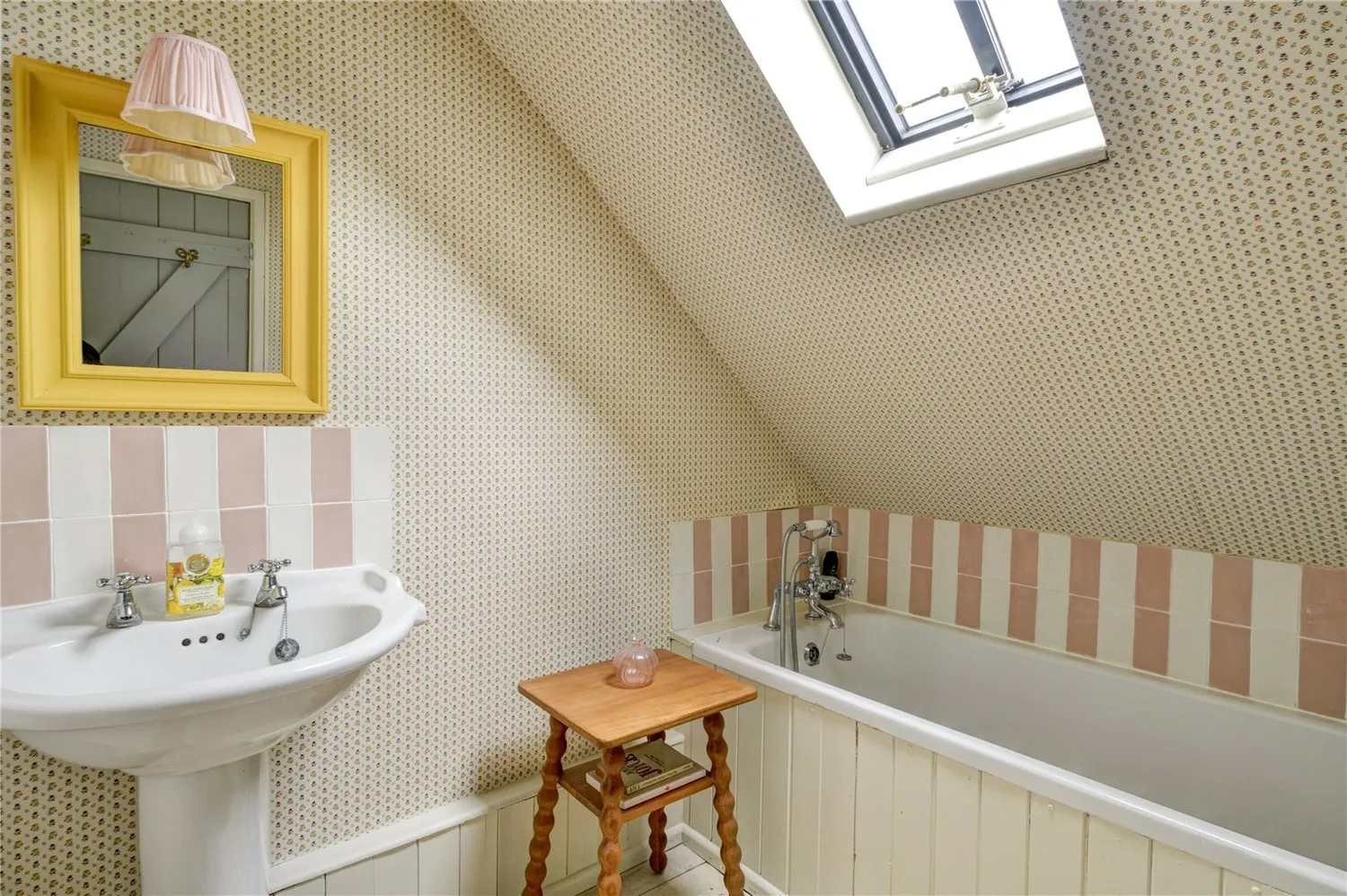 Little Weston, Somerset, BA22 photo 17