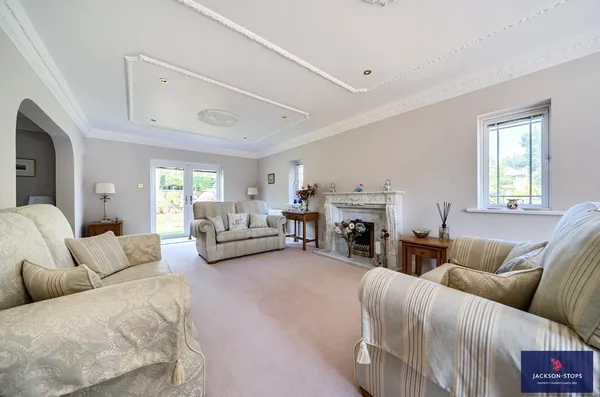 Anchor Drive, KIngsthorpe, NN2 photo 5