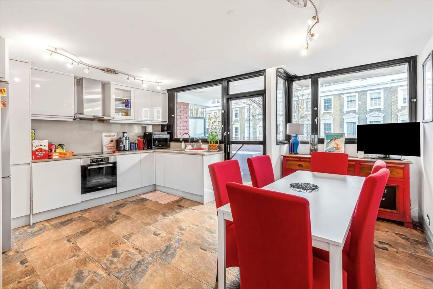 Tachbrook Street, London, SW1V photo 4