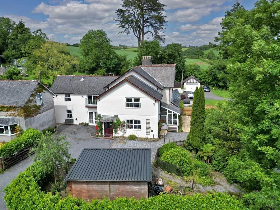 Property Image 37