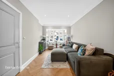 Beresford Avenue, Whetstone, London, N20