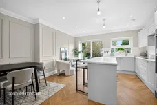 Beresford Avenue, Whetstone, London, N20