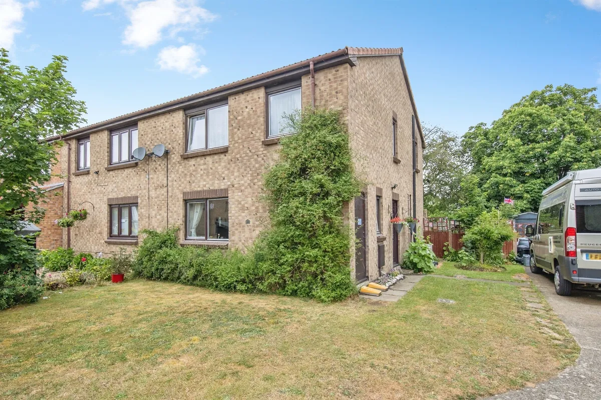 Cedar Road, Rendlesham, WOODBRIDGE