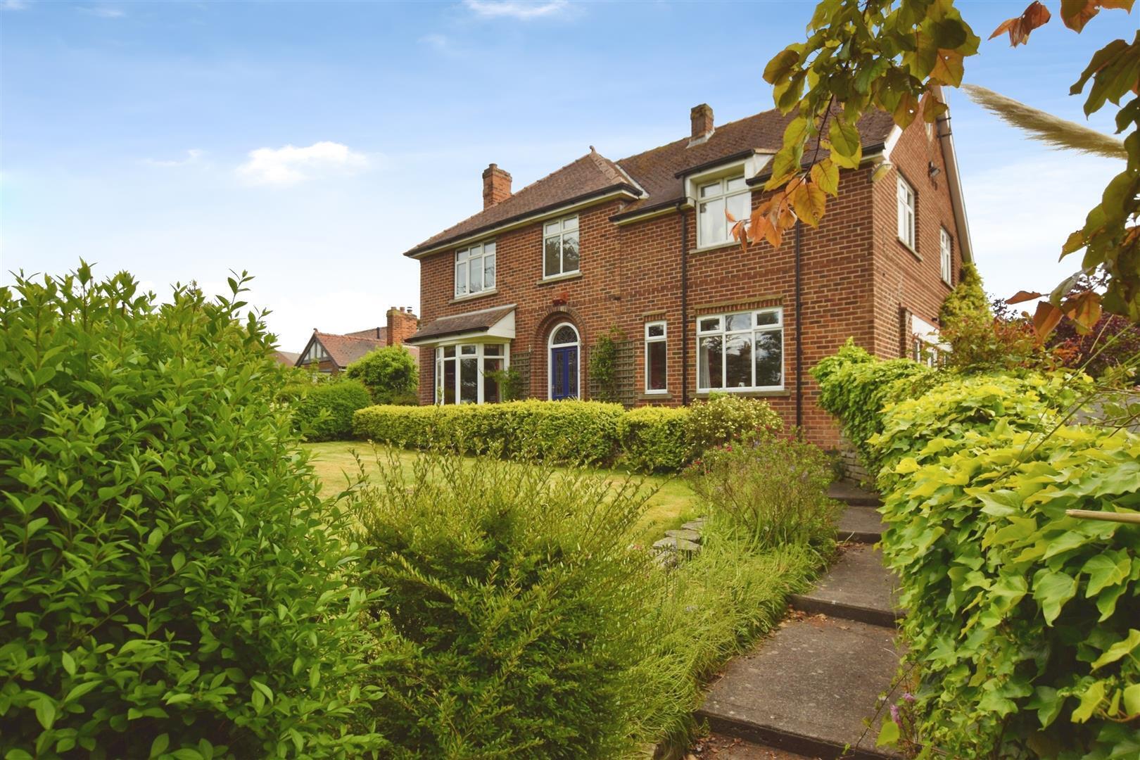 Station Road, Patrington, Hull Image 30