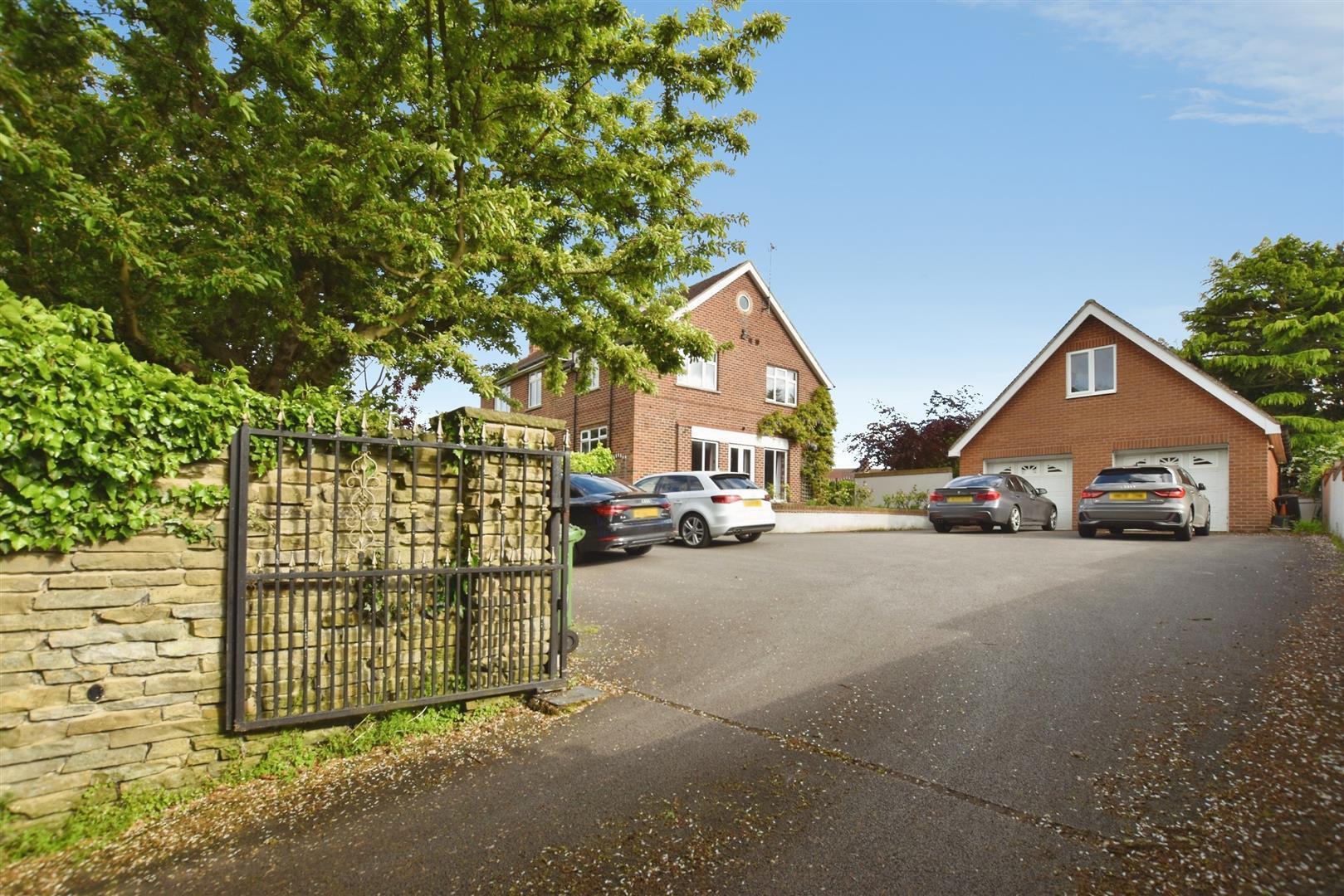 Station Road, Patrington, Hull Image 36