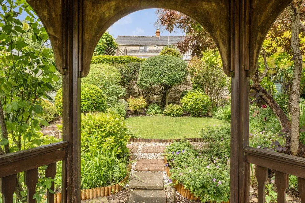 Bread Street, Ruscombe, GL6 photo 21