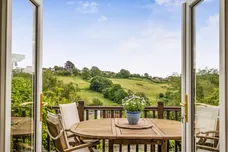 Bread Street, Ruscombe, GL6 photo 22