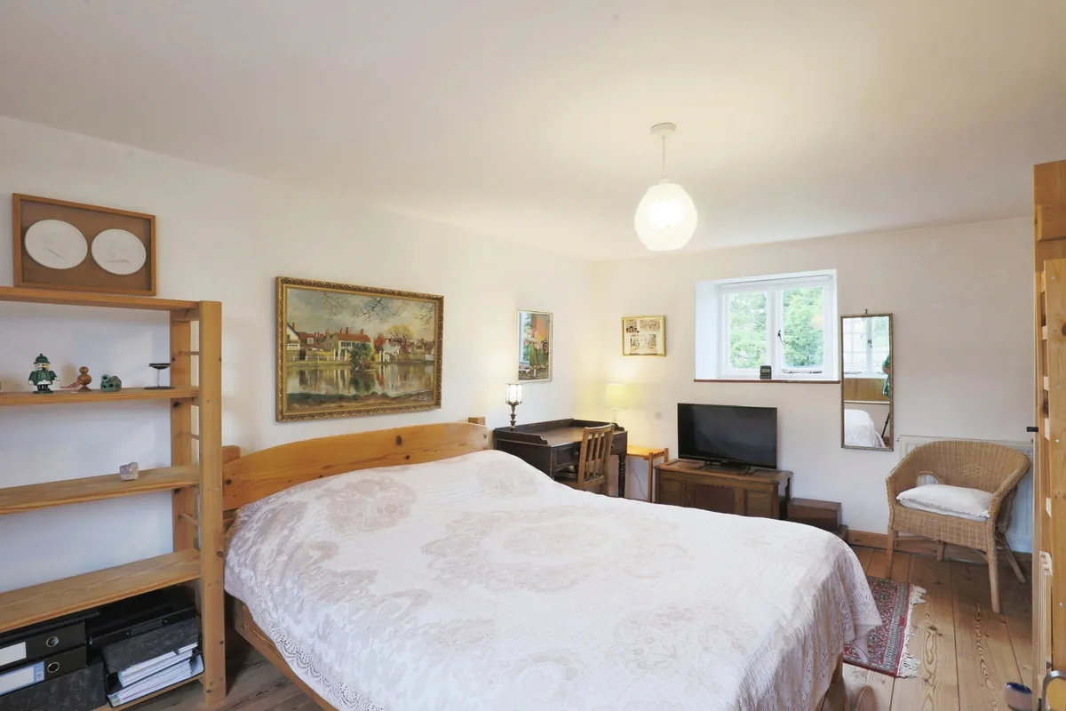 Red Rose Close, Kencot, Oxfordshire, GL7