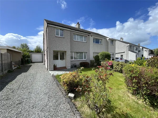 Lon Y Deri, Bangor, Gwynedd, LL57