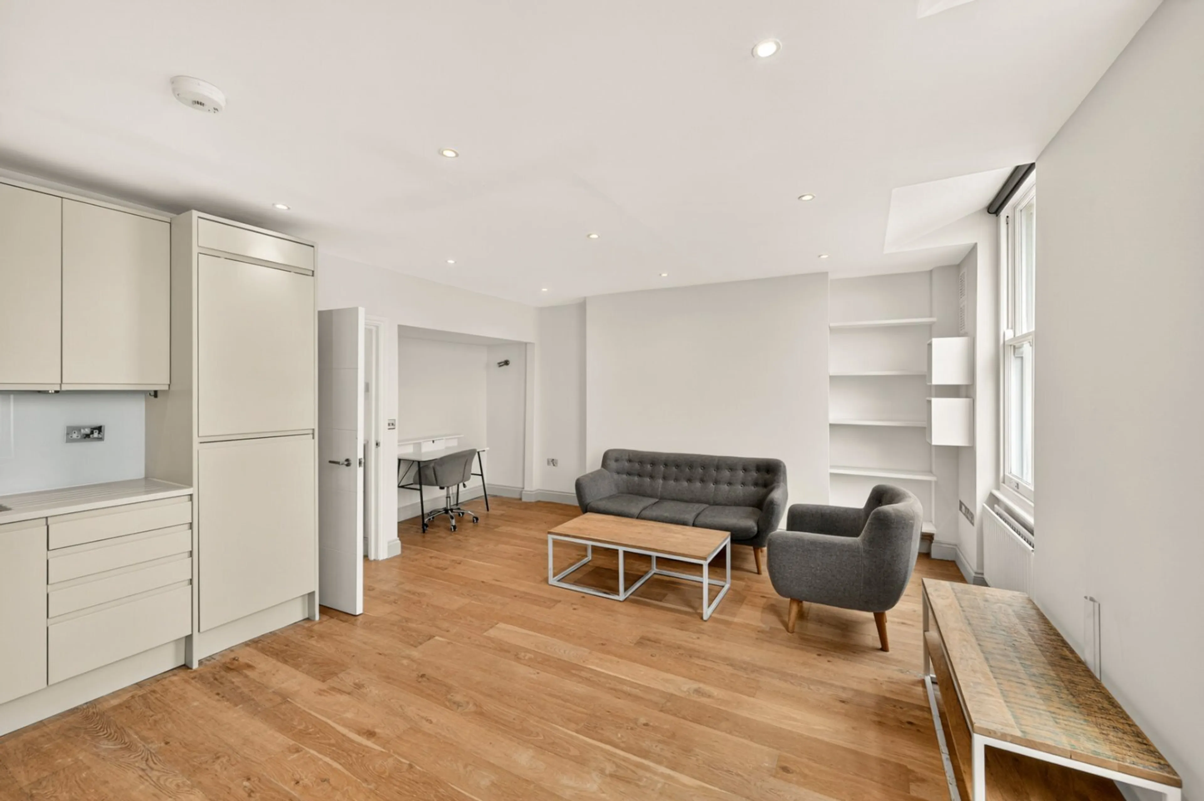 Property at Warwick Avenue, London, W9