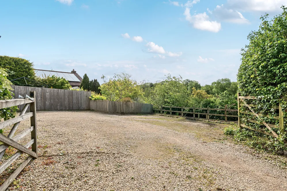 Wolfridge Lane, Alveston, BS35 photo 20