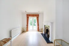 Highfield Road London NW11 photo 8