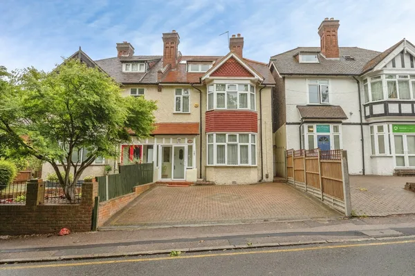 Sanderstead Road, SOUTH CROYDON, Surr...
