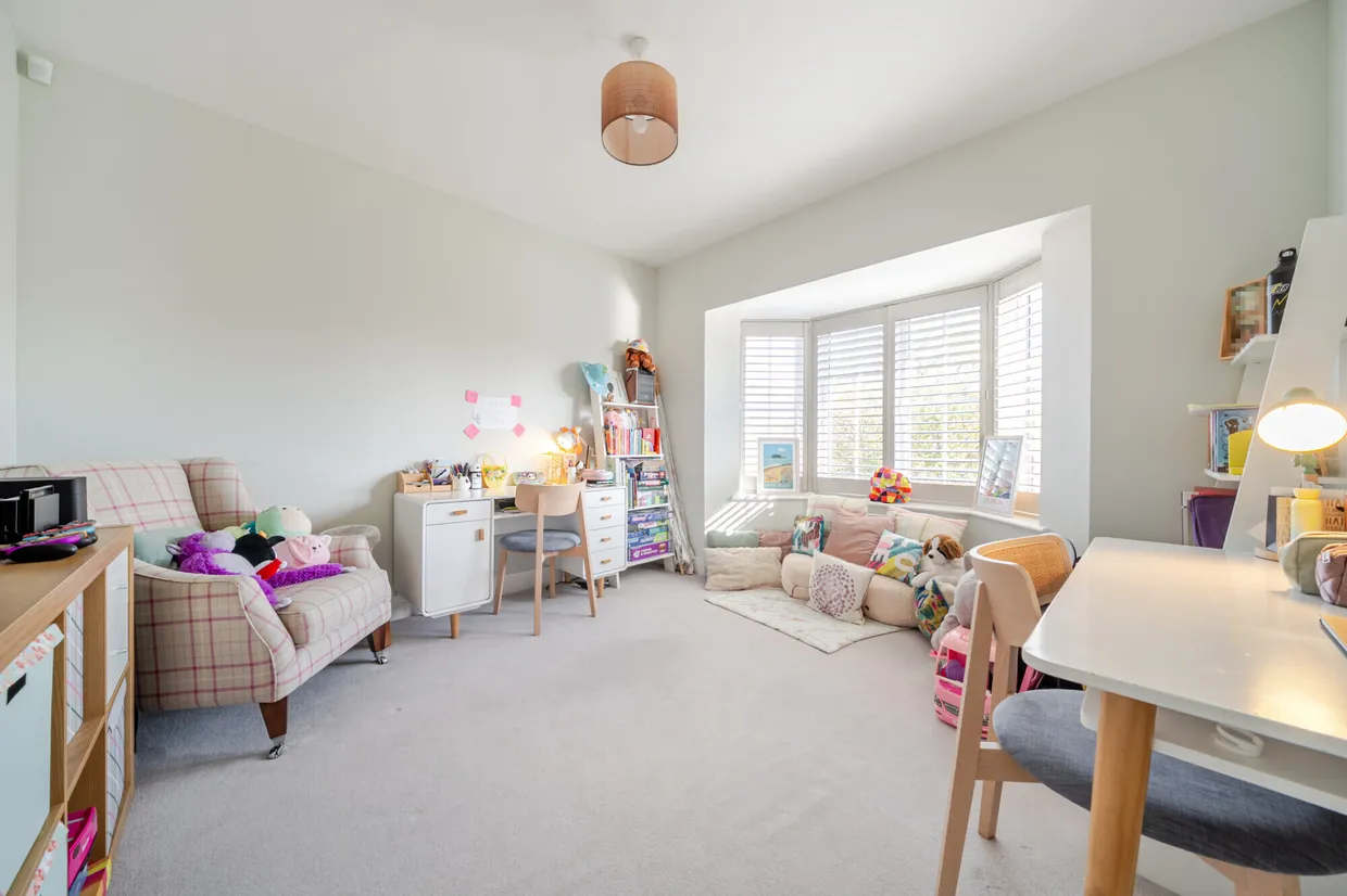 Baker Oats Drive, Farnham, GU10 photo 11
