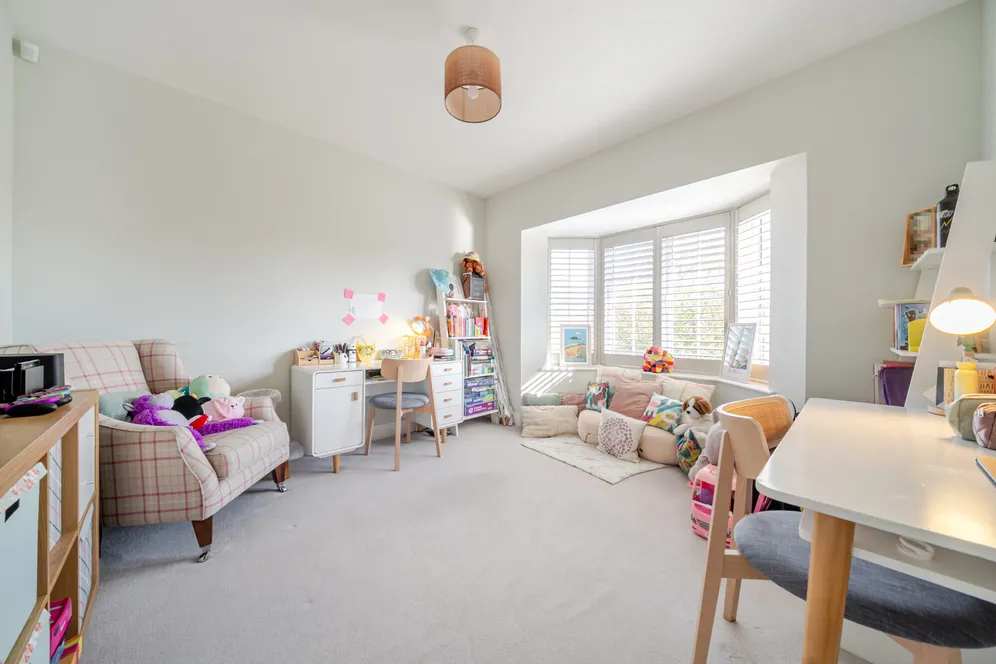 Baker Oats Drive, Farnham, GU10 photo 11