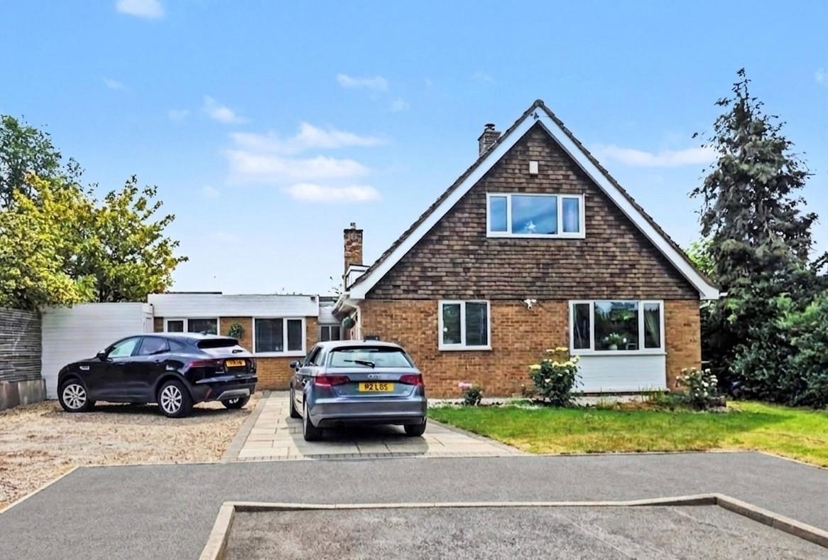 Chestnut Avenue, Wootton, Northampton Image 1