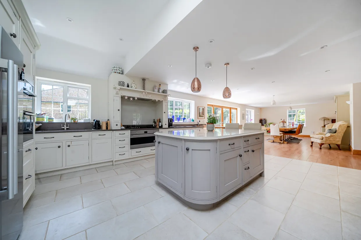 North Park, Gerrards Cross, SL9 photo 3