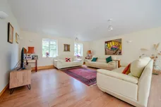 North Park, Gerrards Cross, SL9 photo 6
