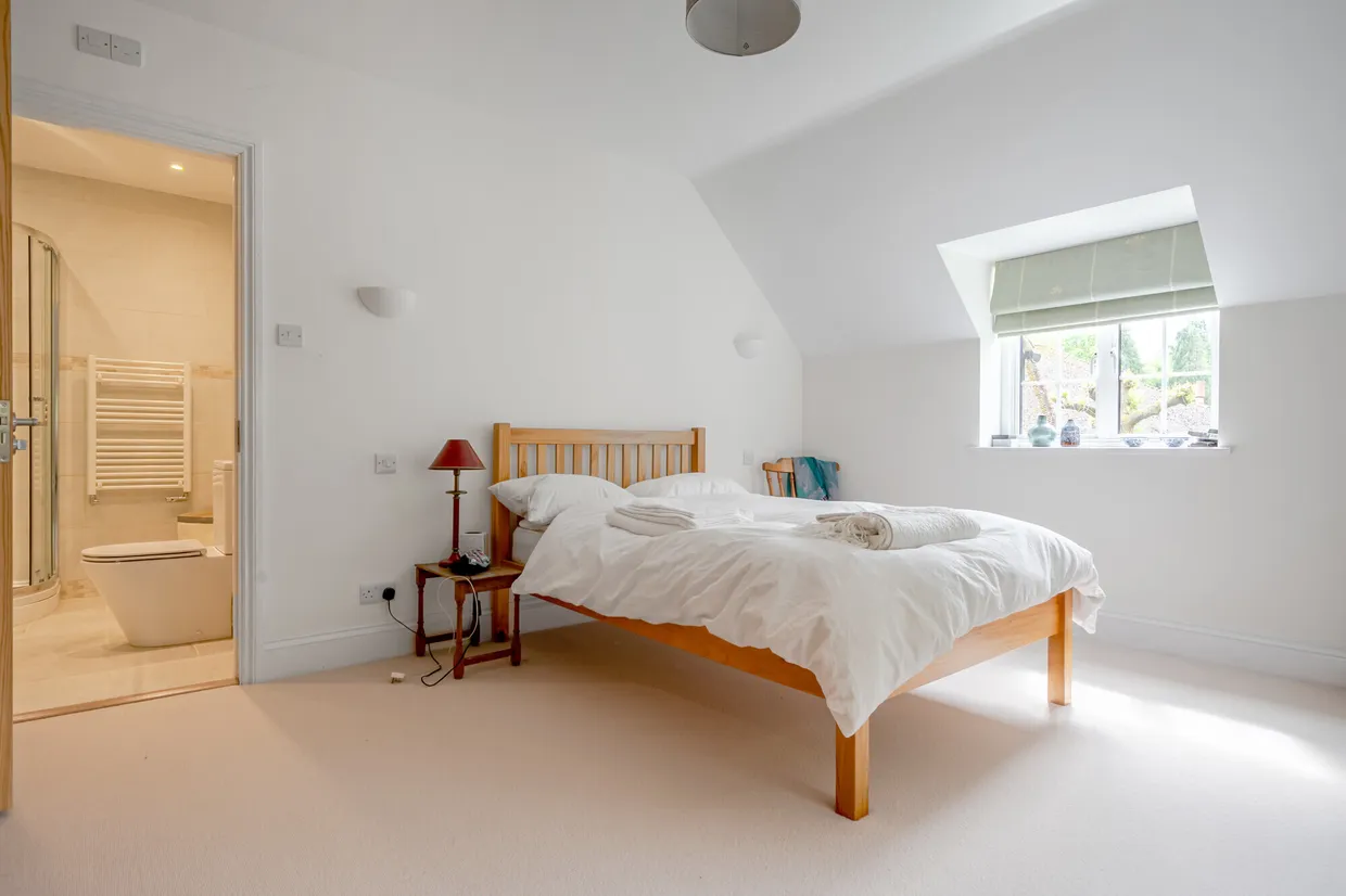 North Park, Gerrards Cross, SL9 photo 11
