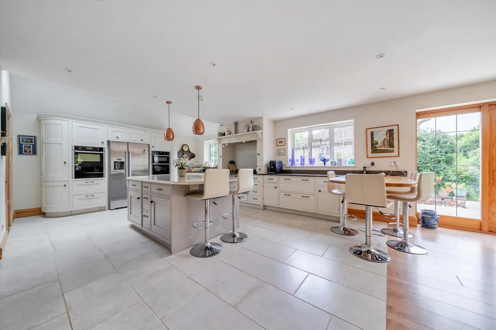 North Park, Gerrards Cross, SL9 photo 12
