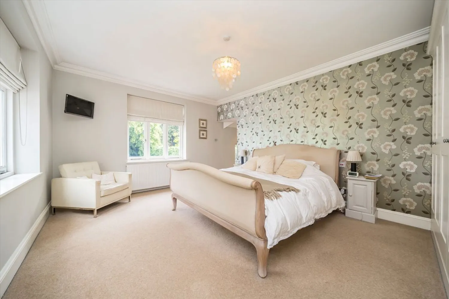 Mayfield Road, Weybridge, KT13 photo 9