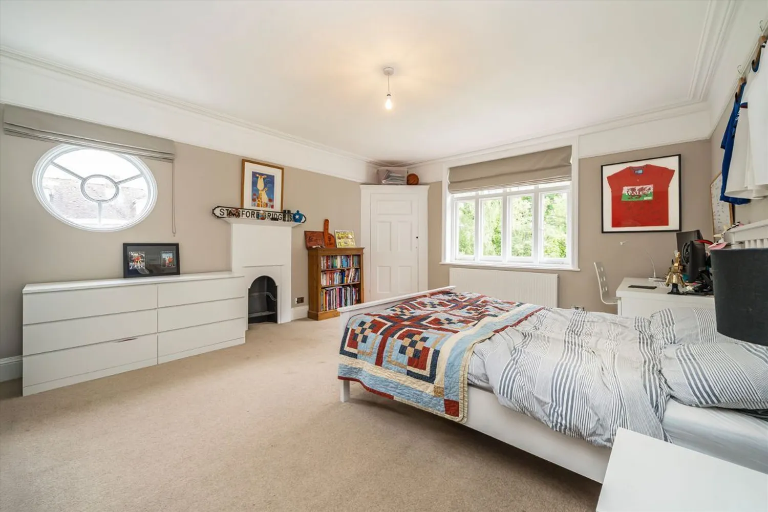 Mayfield Road, Weybridge, KT13 photo 12