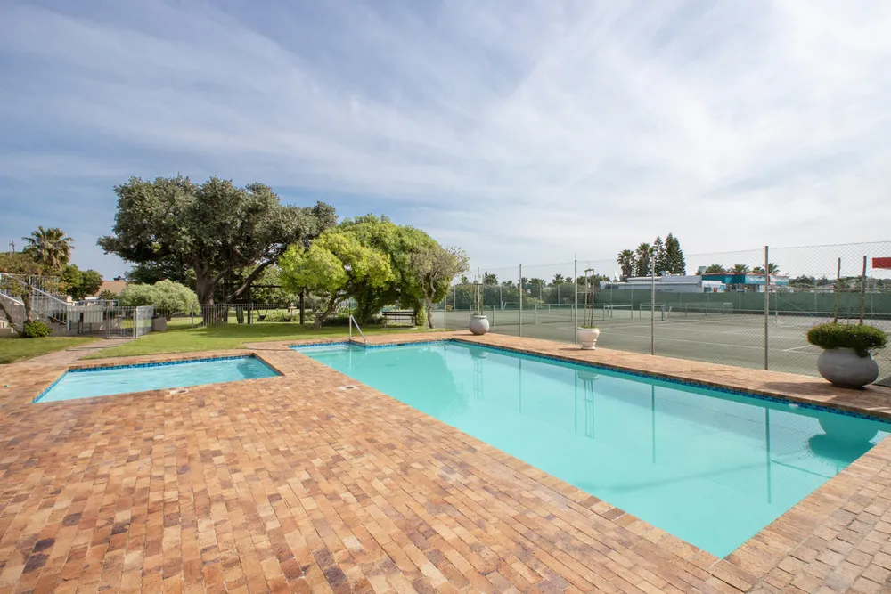 South Africa, Western Cape, Greenways Golf Estate