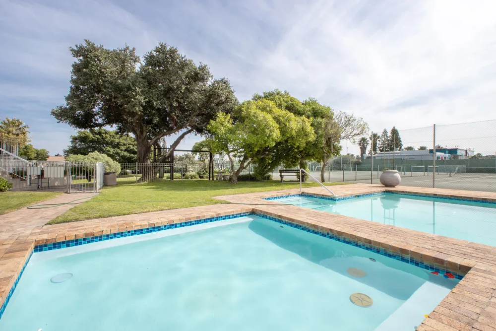 South Africa, Western Cape, Greenways Golf Estate