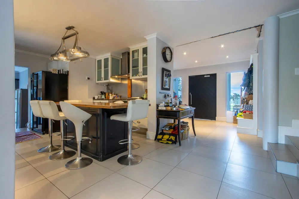 South Africa, Western Cape, Greenways Golf Estate