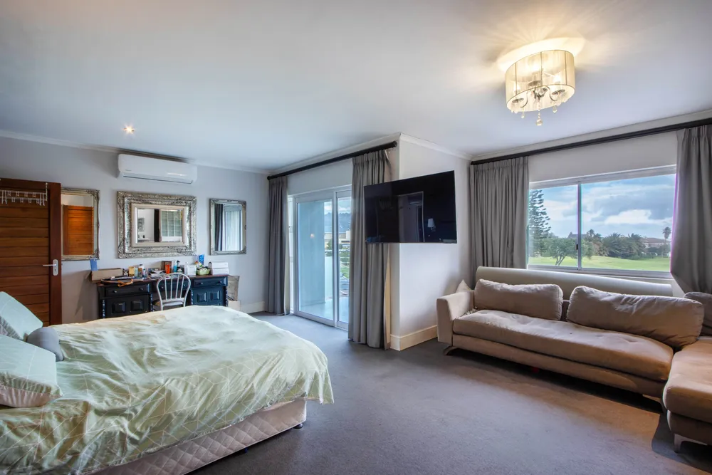 South Africa, Western Cape, Greenways Golf Estate