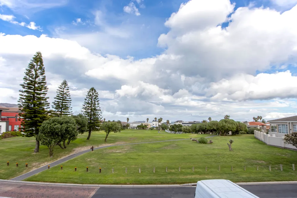 South Africa, Western Cape, Greenways Golf Estate