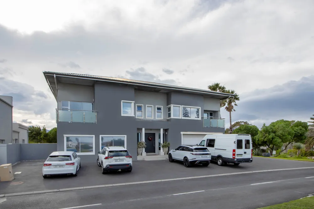 South Africa, Western Cape, Greenways Golf Estate