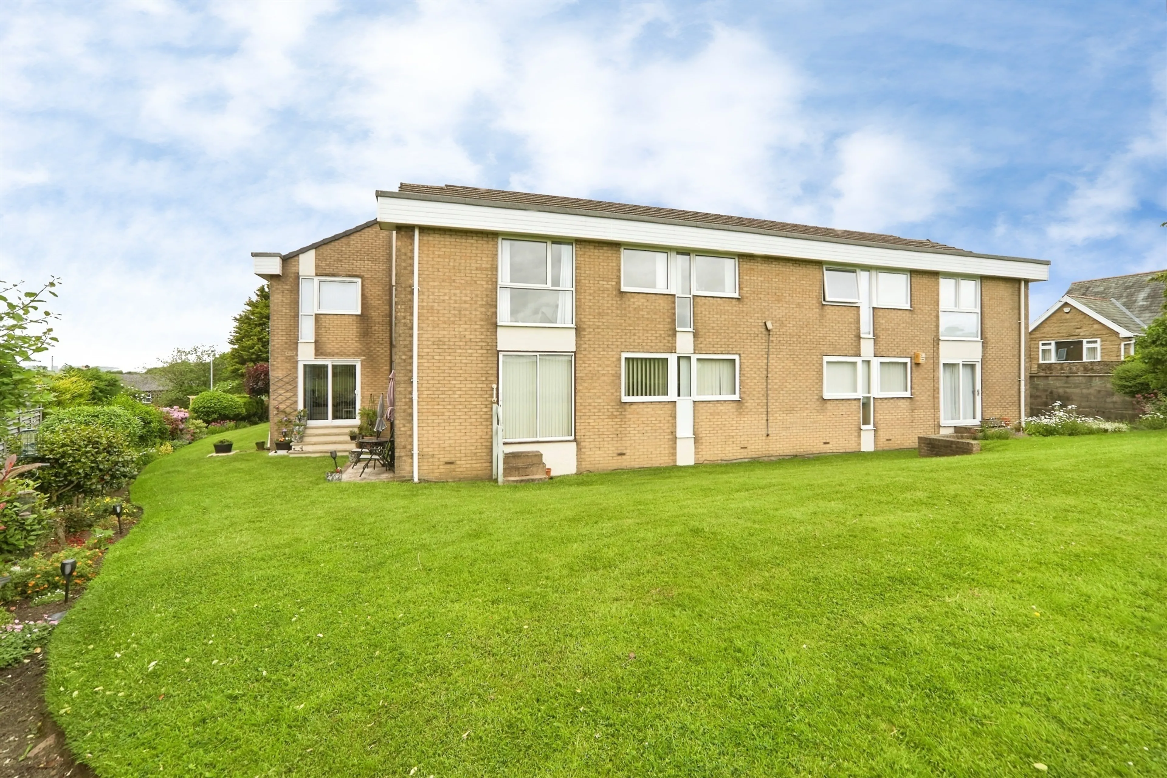 Property at Moorfield Drive, Yeadon, Leeds