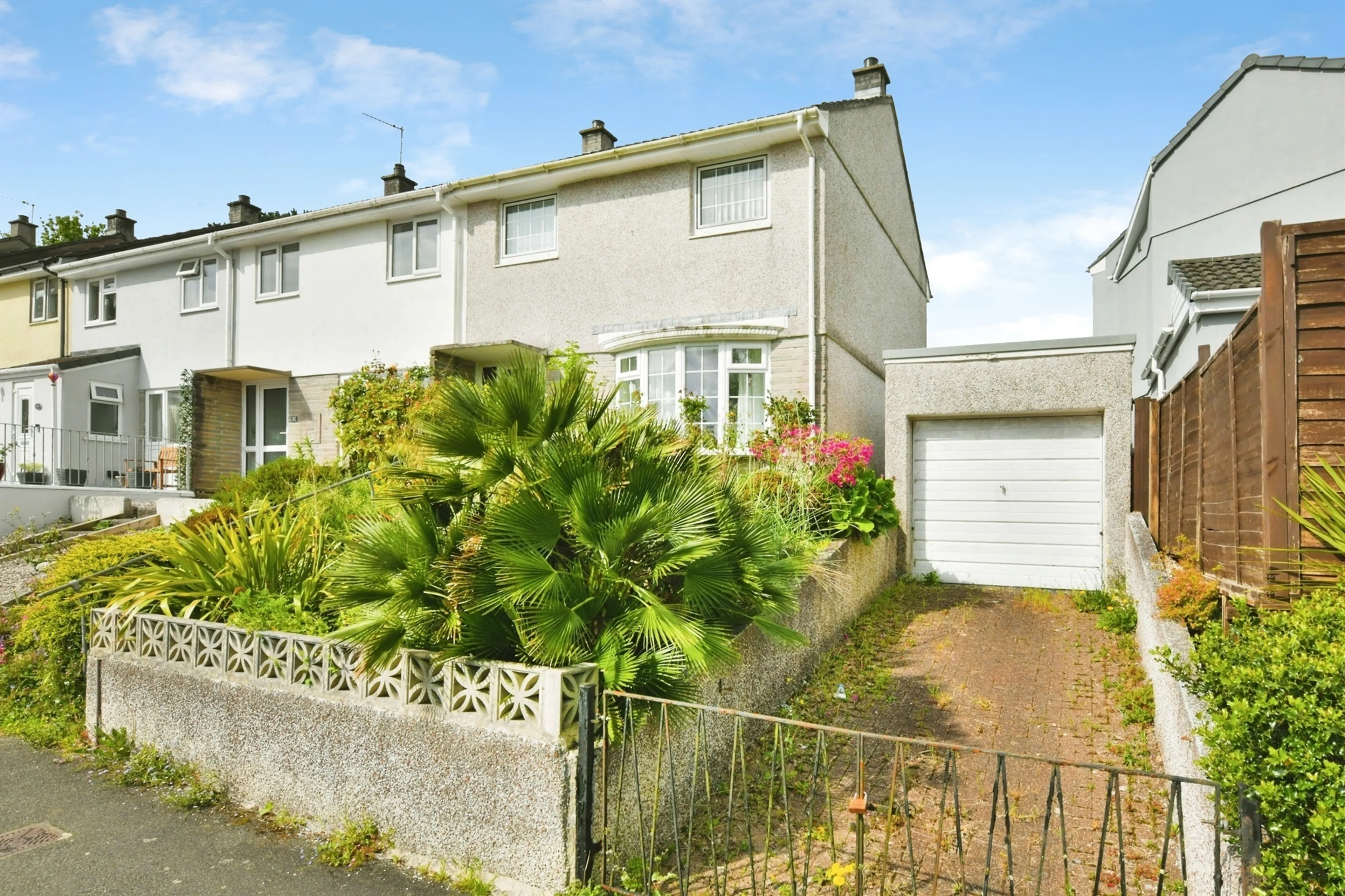 Property photo 0