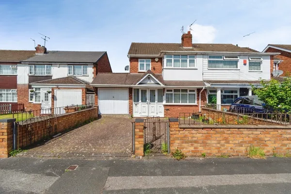 Conway Crescent, Willenhall, West Mid...