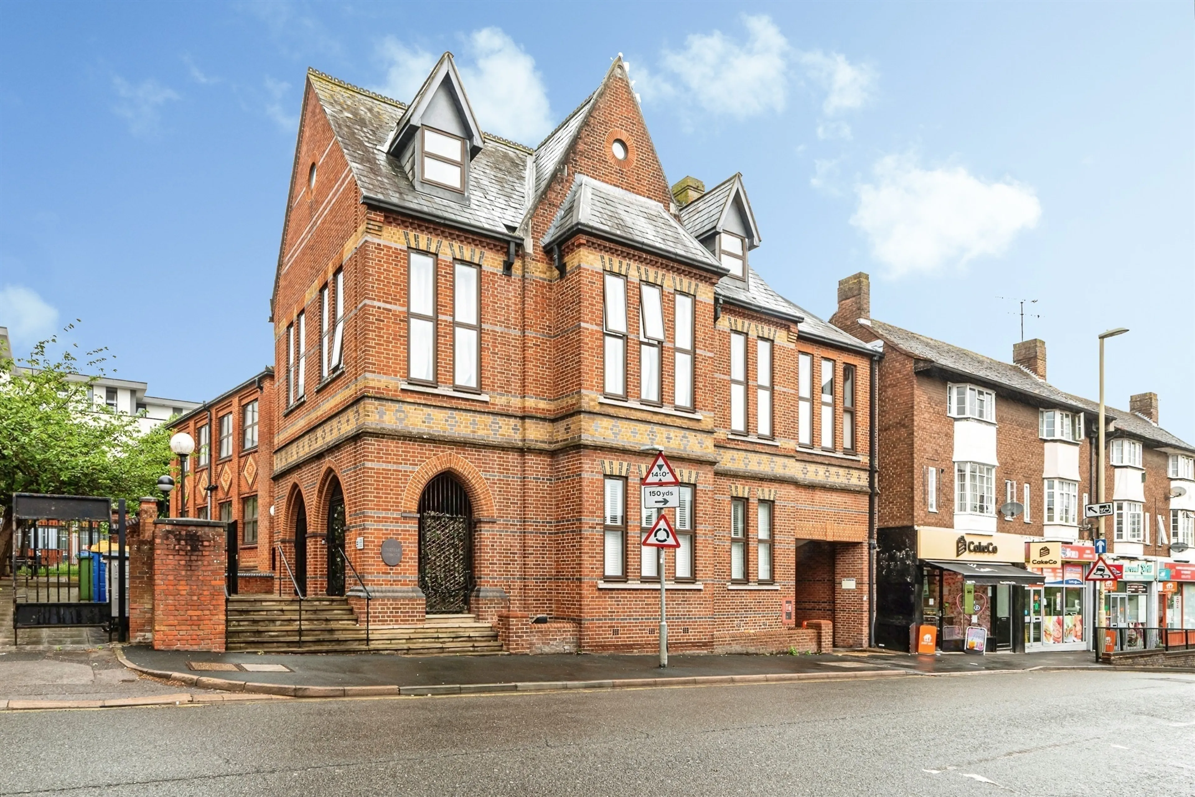 Property photo 0