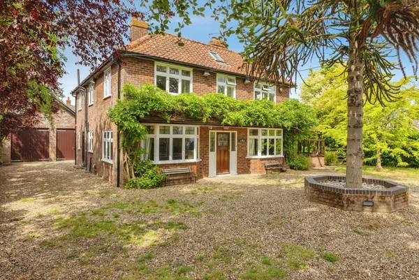 Hackford Road, Wicklewood, Wymondham,...