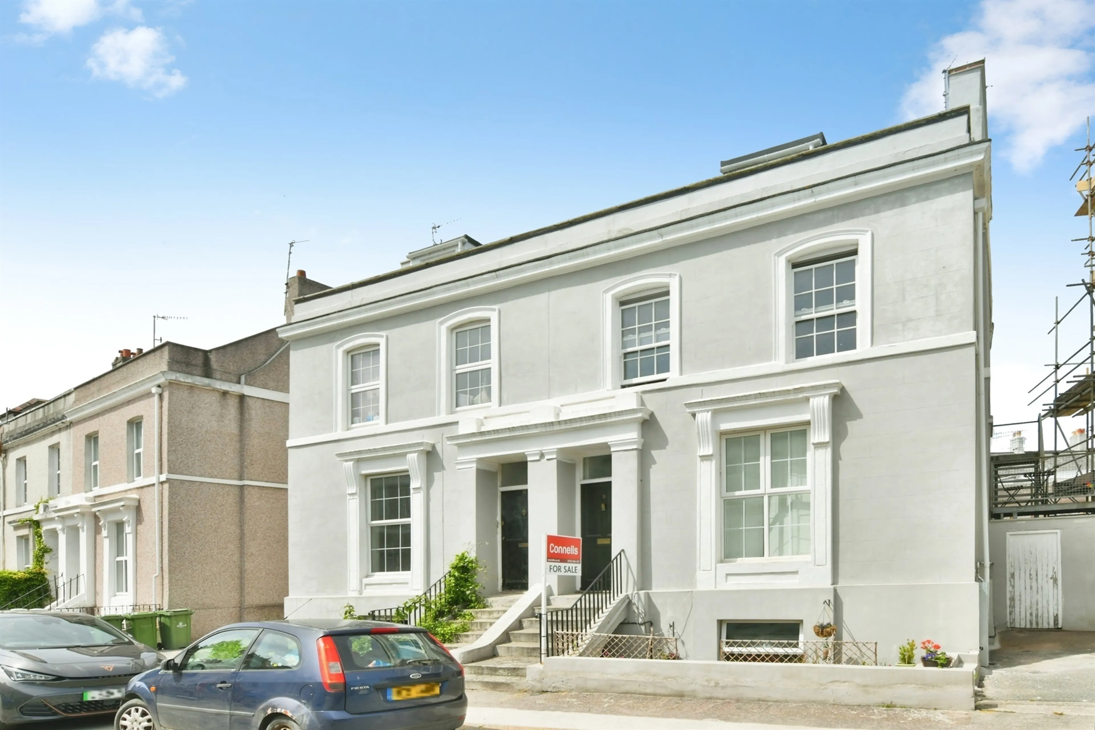 Property photo 0