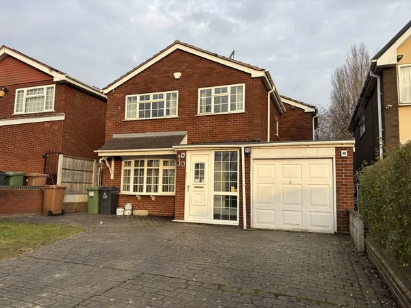 Greaves Avenue, Walsal, WS5