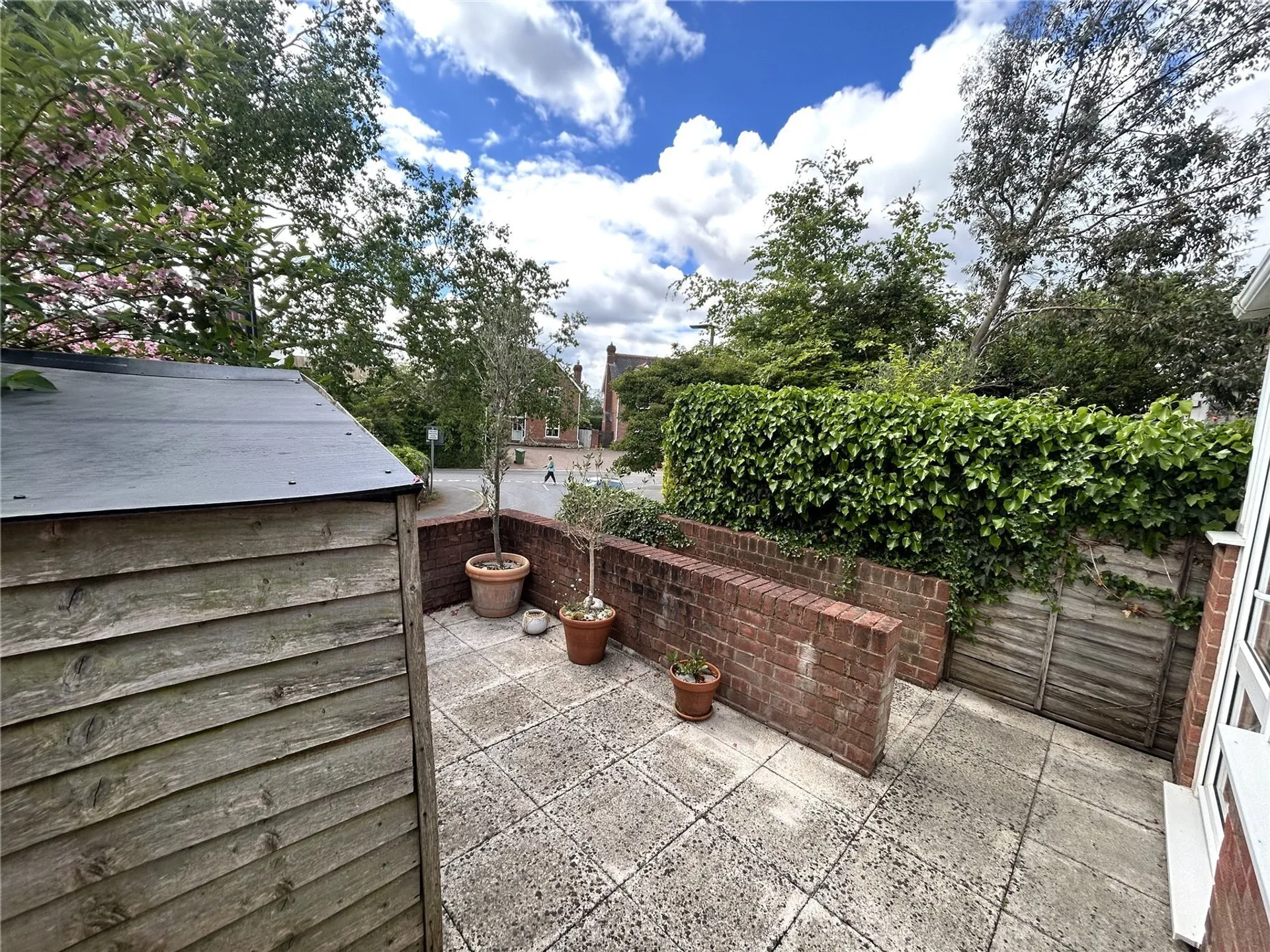 Property photo top 1