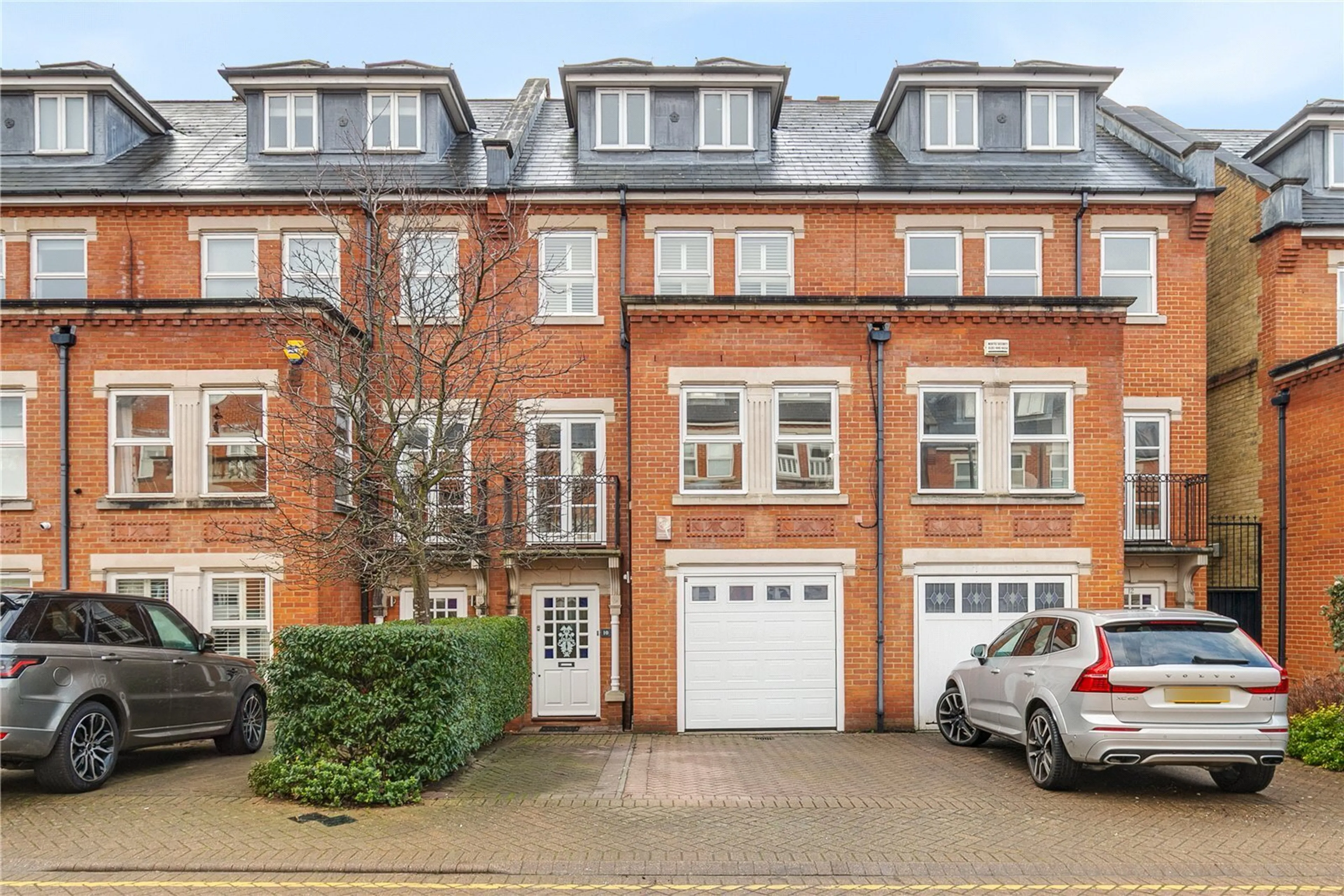 Property at Walsingham Place, London, SW4