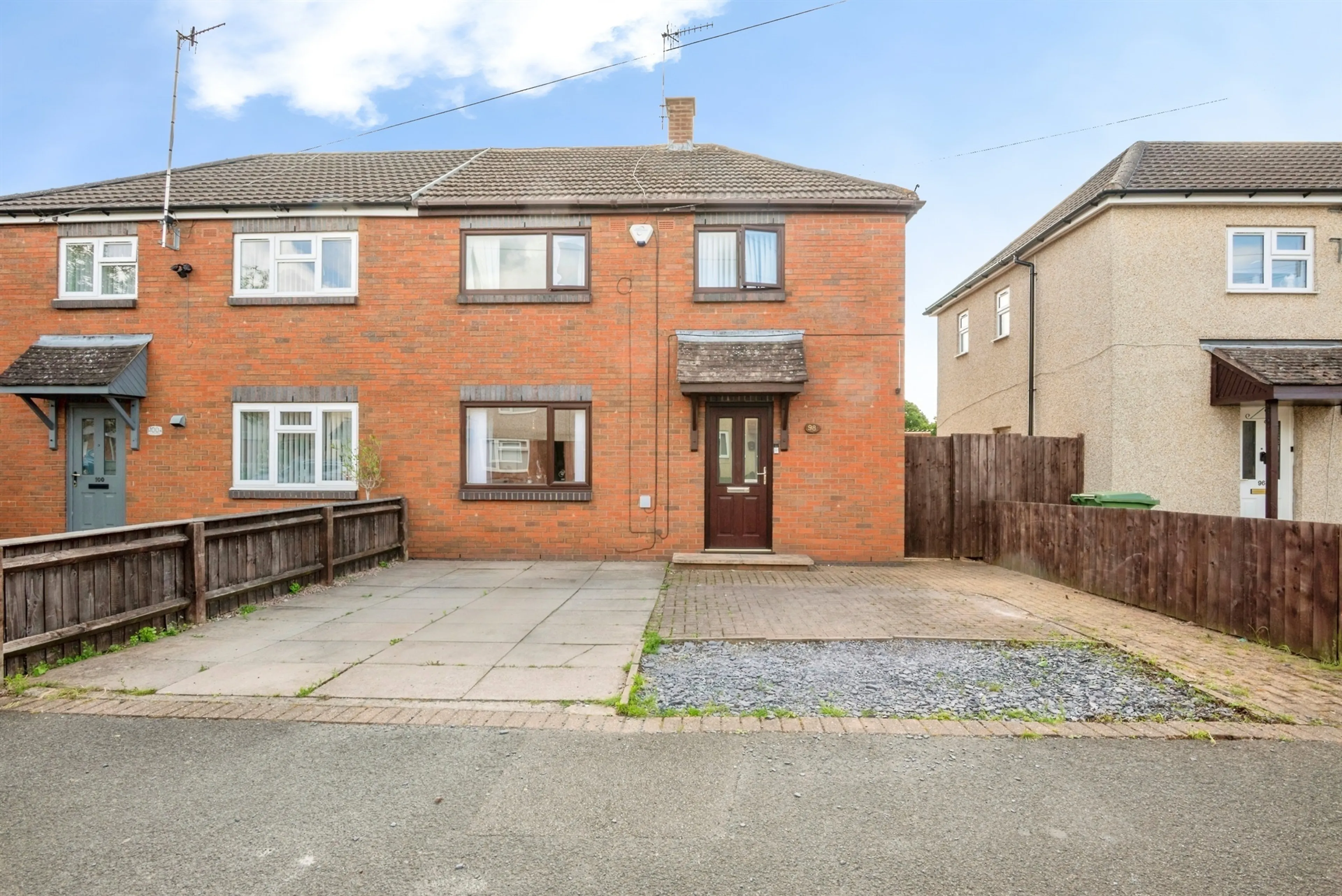 Property photo 0