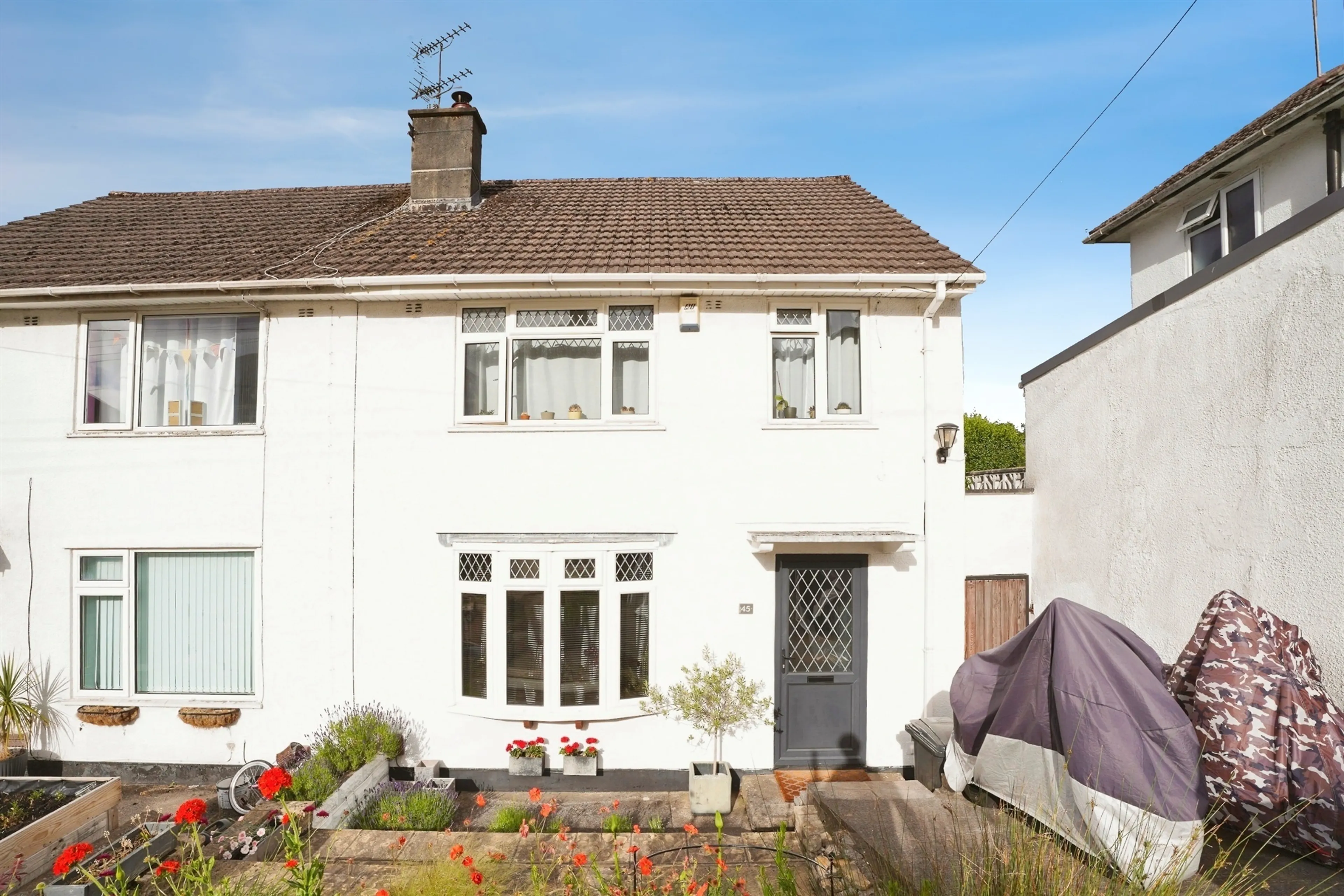 Property photo 0