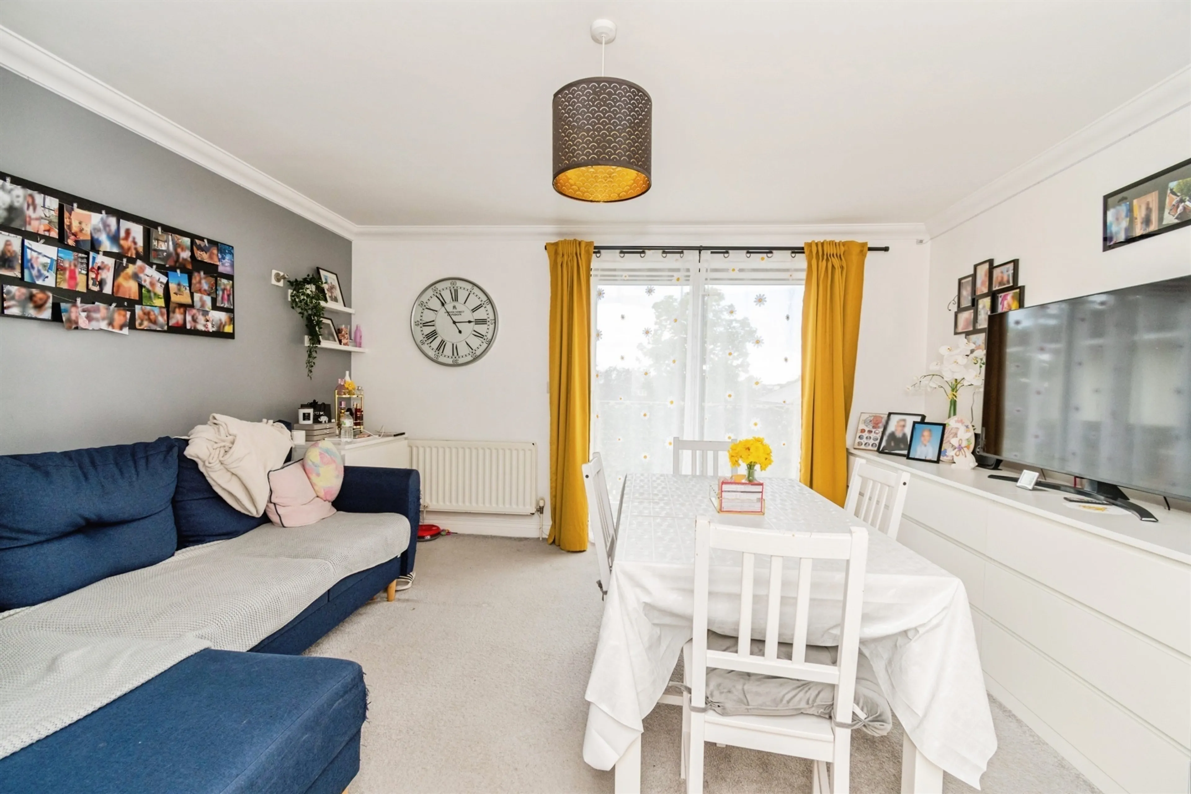 Property at Rollesbrook Gardens, SOUTHAMPTON