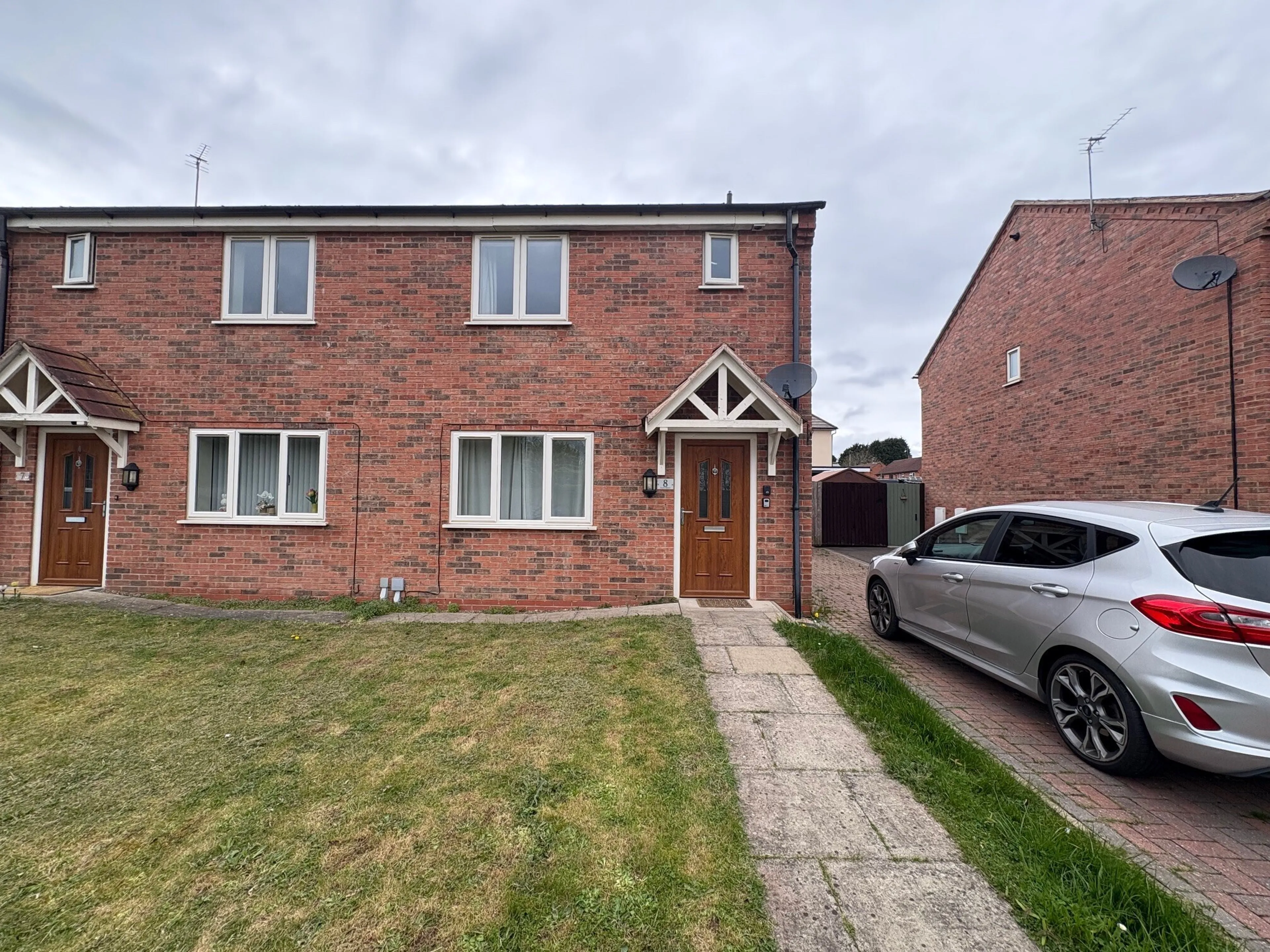 Property photo 0