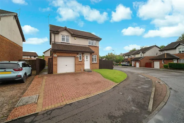 Bridgend Crescent, Moodiesburn, Glasg...