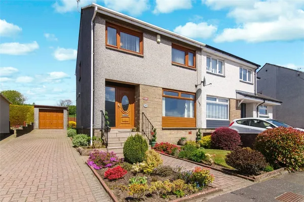 Arden Grove, Kilsyth, Glasgow, North ...
