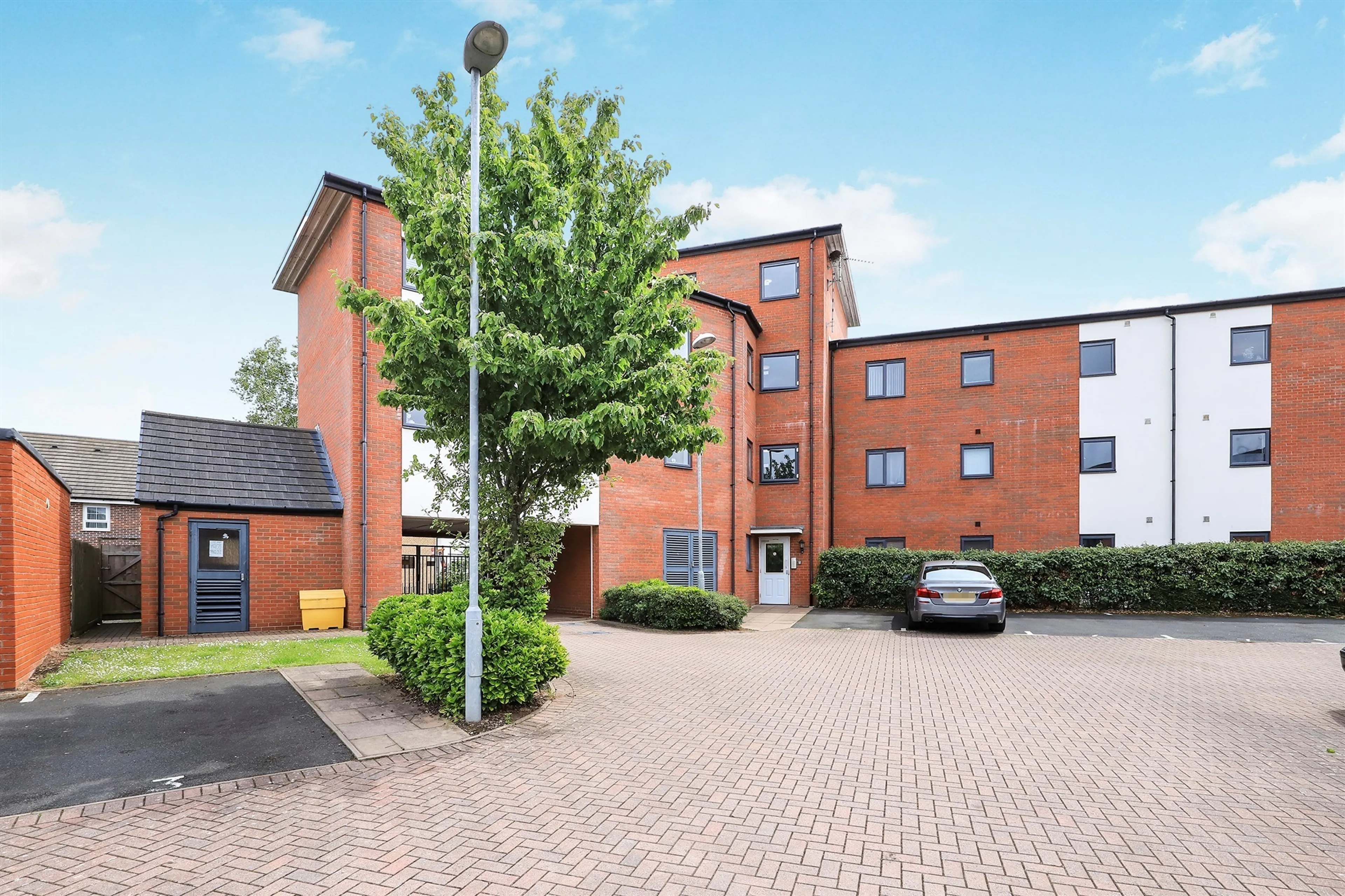 Property photo 1